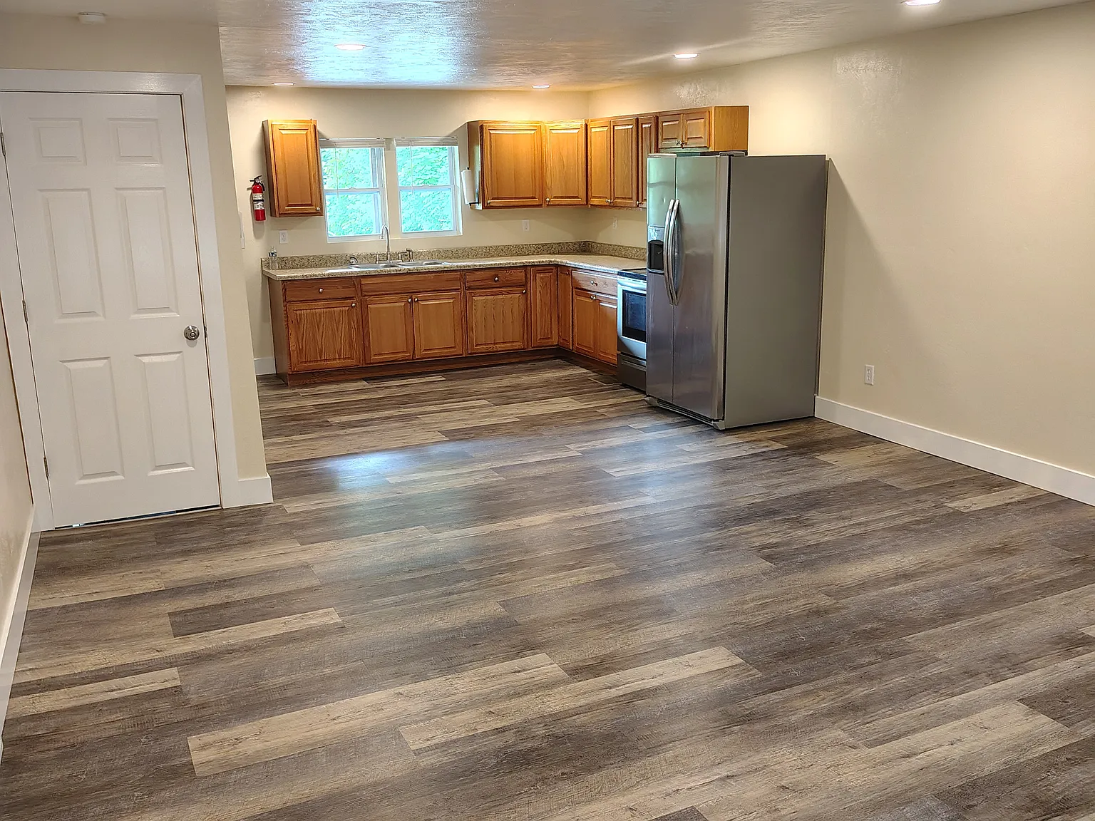 2 bed, $1,000 — Photo 3