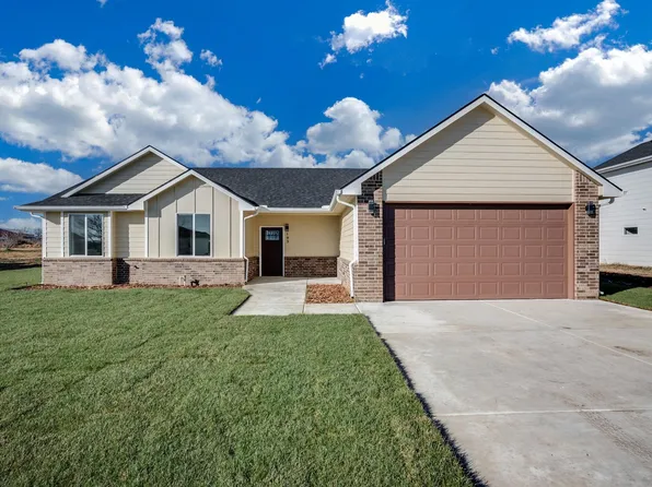 193 S Sycamore Dr, Valley Center, KS 67147