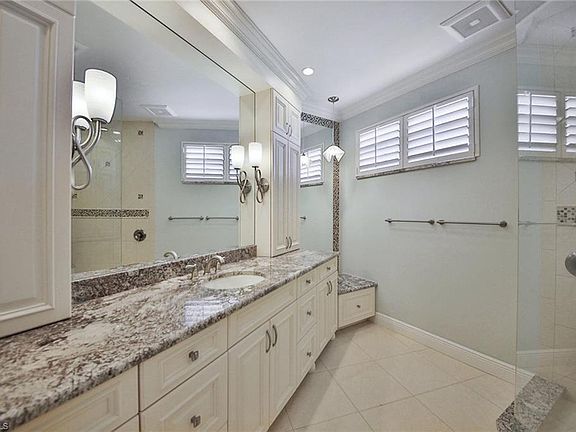 5th image of 824 Hideaway Cir E #3-324