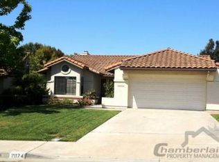 2074 Balboa Cir, Vista, CA 92081