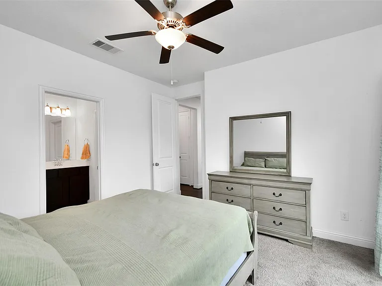 11012 Mikula Dr — Photo 46