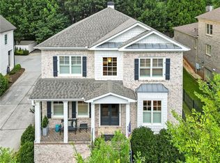 120 W Belle Isle Rd, Sandy Springs, GA 30342