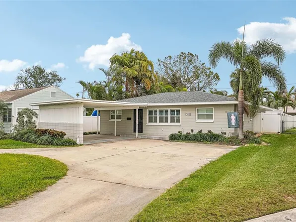 3435 Overlook Dr NE, Saint Petersburg, FL 33703