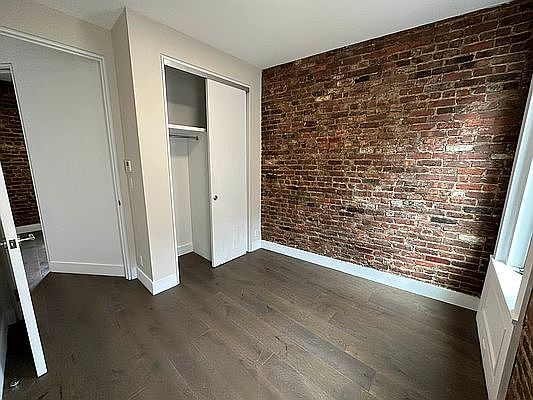 1st image of 49 Prince St APT 15