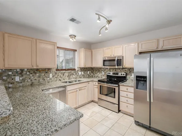 1326 S Danube Way #104, Aurora, CO 80017