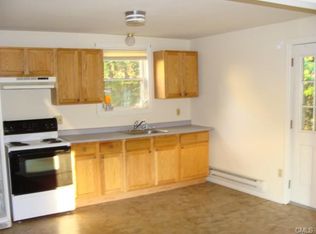 7 Maple Ridge Rd, Seymour, CT 06483