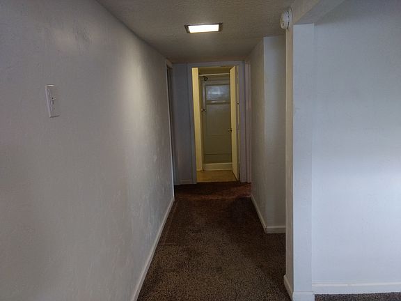 5th image of 1195 Stanger Ave