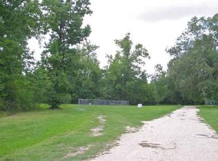 9325 Lawrence Dr, Beaumont, TX 77708