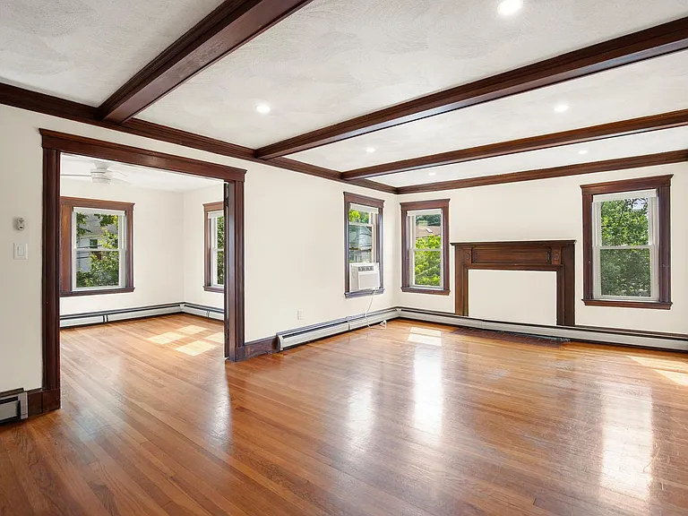 28 Churchill Ave #1 — Photo 5