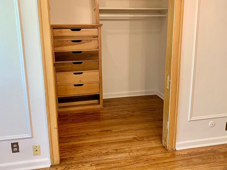 644 West Surf — Photo 34