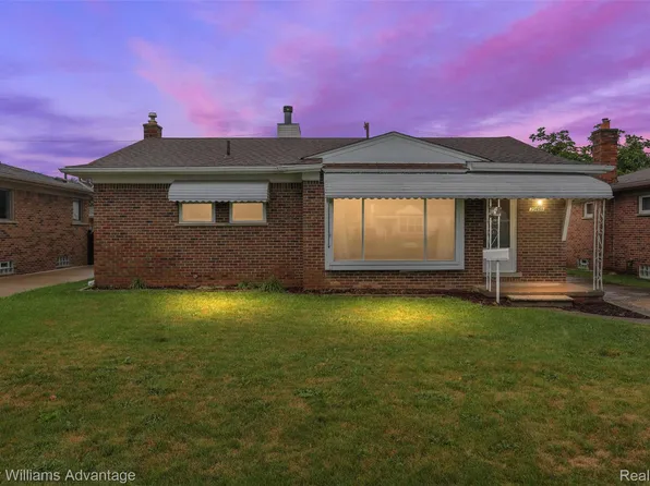 29454 Marquette St, Garden City, MI 48135