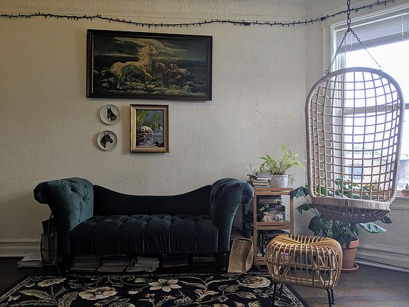 3rd image of 1952 N Humboldt Blvd APT 204