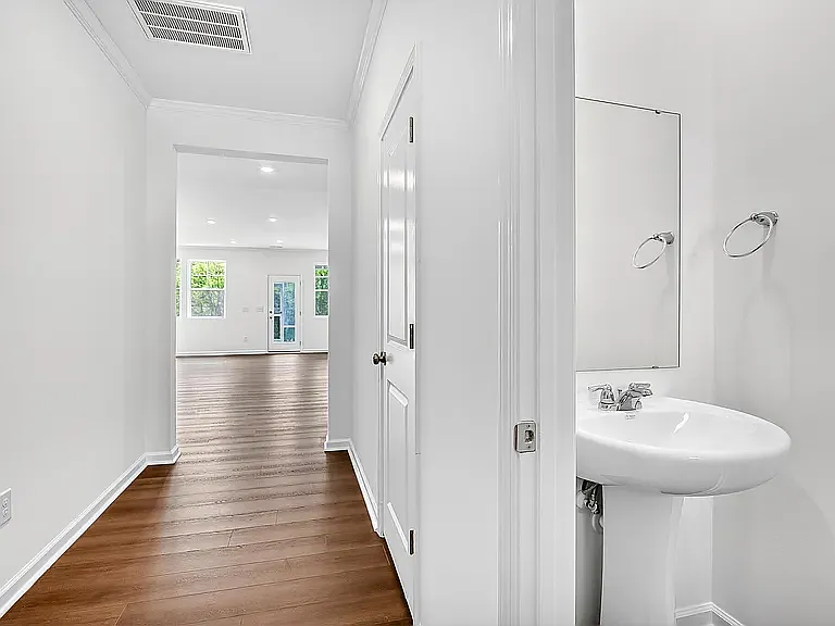 2934 Hickory Field Dr — Photo 12