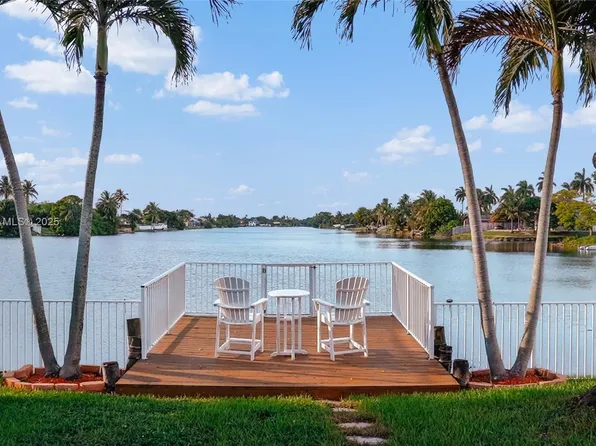 11541 NW 35th St, Sunrise, FL 33323