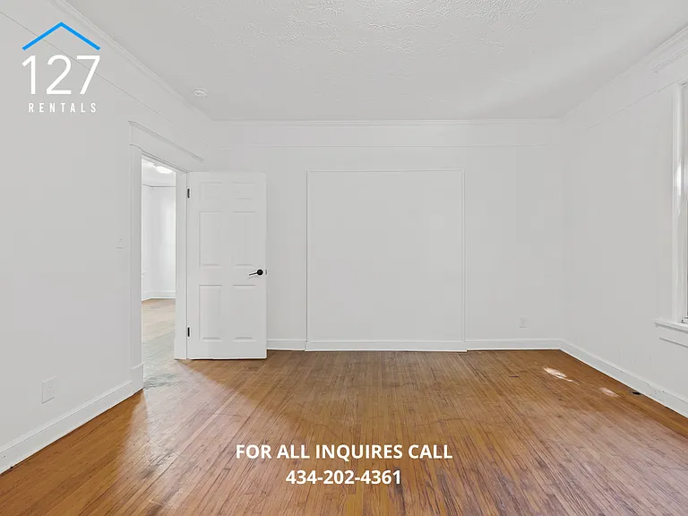 211 Saint Augustine St #UPPER — Photo 17