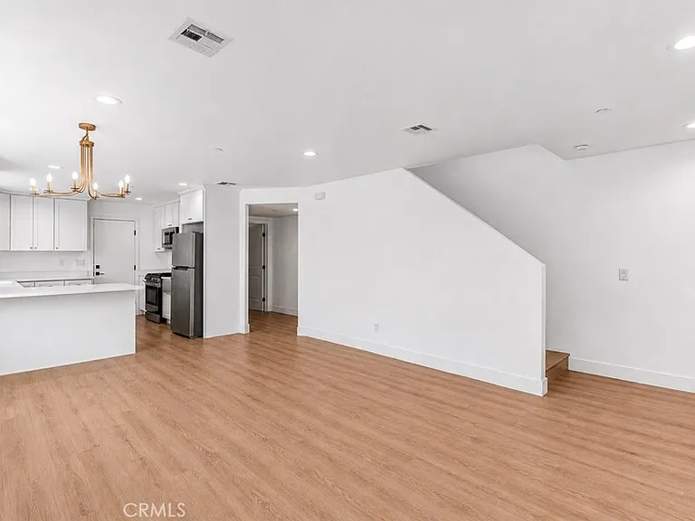 16385 Valencia Ave #2 — Photo 3