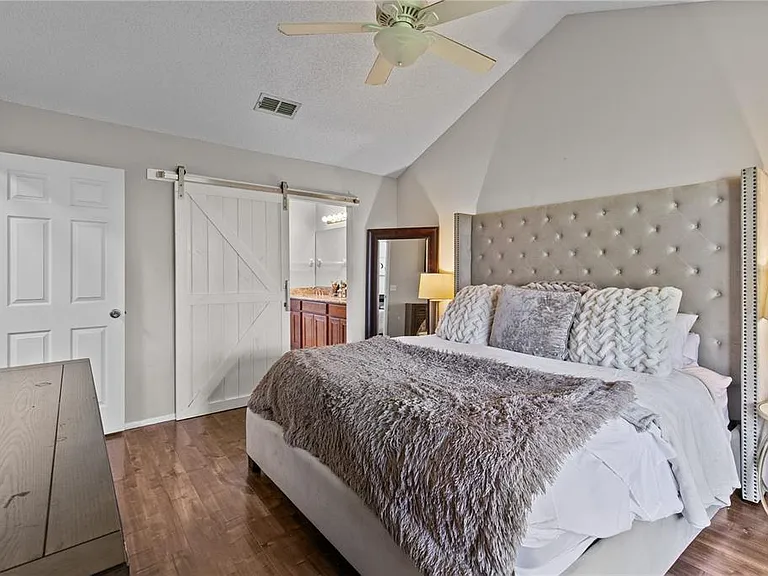 1322 American Elm Dr — Photo 18