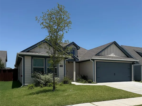 13125 Quintin Dr, Aubrey, TX 76227