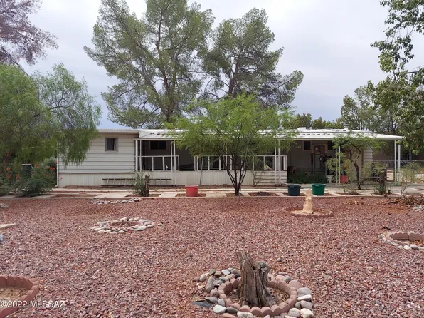 3302 E Greenlee Rd, Tucson, AZ 85716