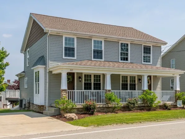 445/447 Georgetown Rd, Lawrence, PA 15055