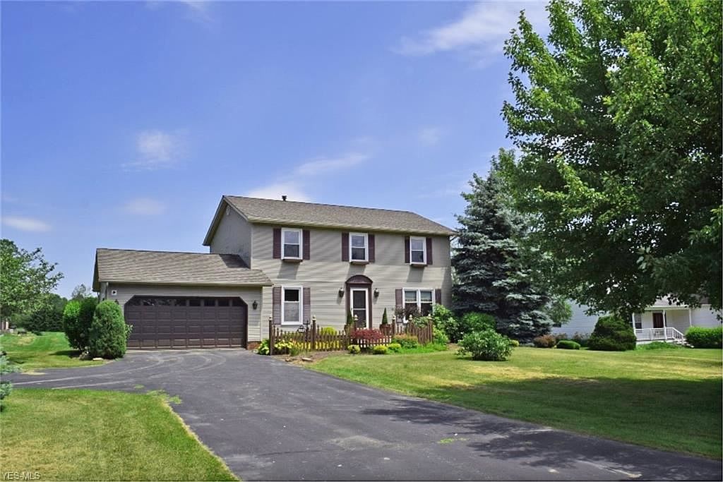 16821 Snyder Rd, Chagrin Falls, OH 44023 Zillow
