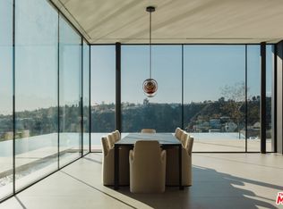 1853 Bel Air Rd, Los Angeles, CA 90077