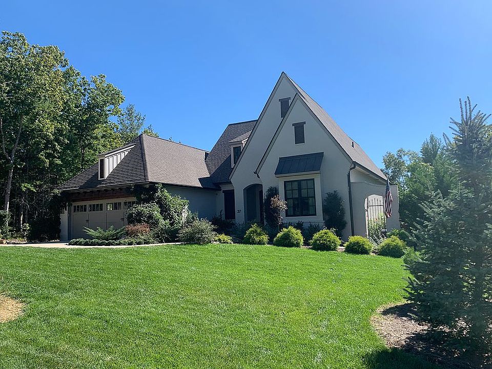 1st image of 37 Renwick Dr