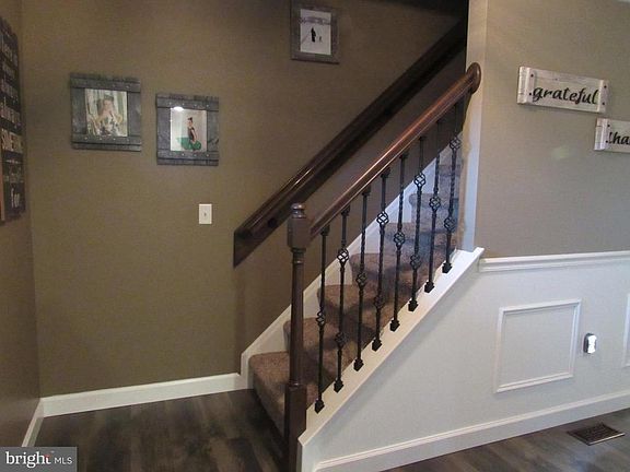 4th image of 5 Oldfield Ave #L-0064