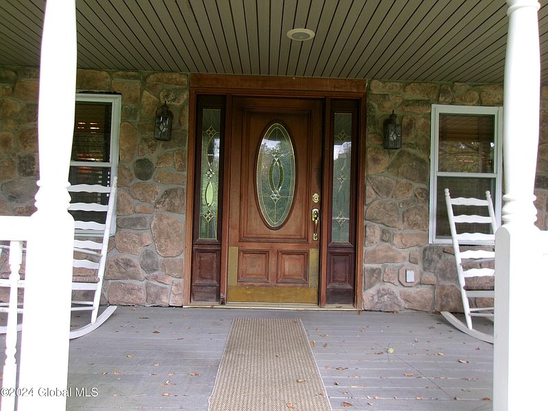 4th image of 41 Liberty Road