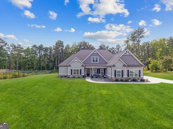 82 Riverstone Dr, Senoia, GA 30276