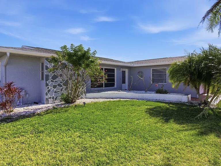 5190 Latham Ter — Photo 16