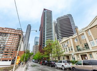 32 Davenport Rd #1303, Toronto, ON M5R 0B5