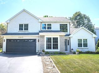 257 Brittany Trl, Elgin, IL 60120