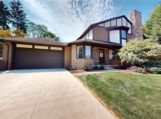 111 N Circle Dr, North Canton, OH 44709