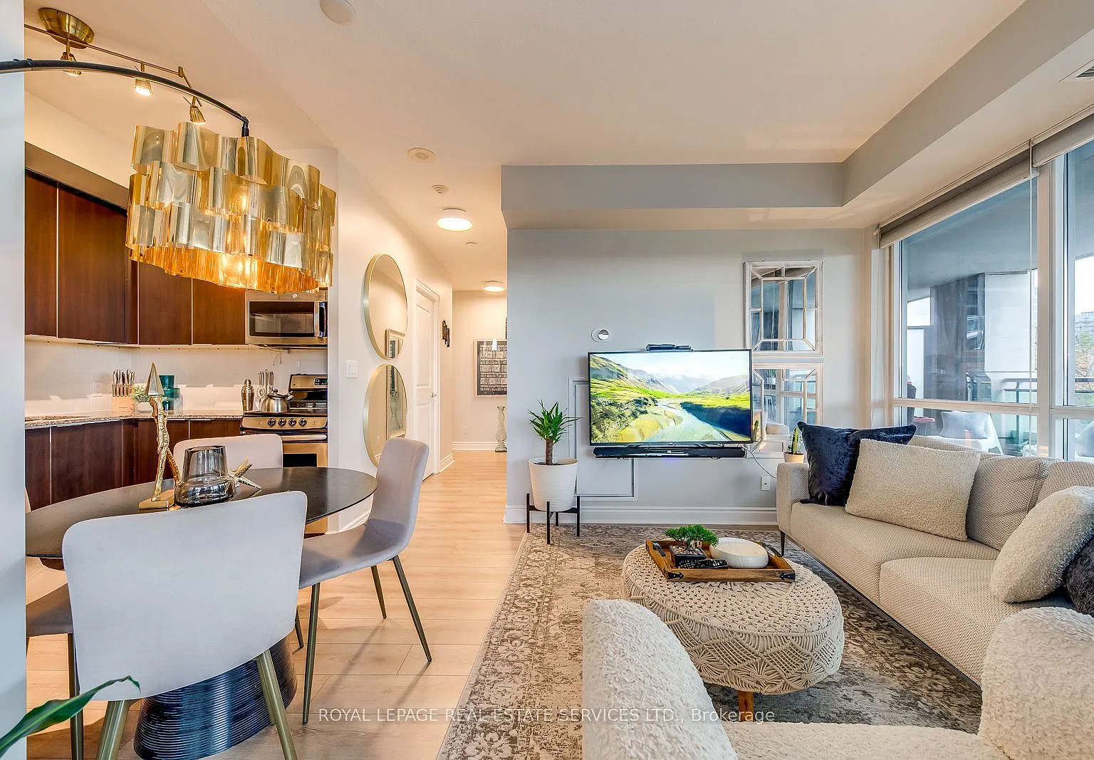 Nautilus at Waterview Condos — Photo 4