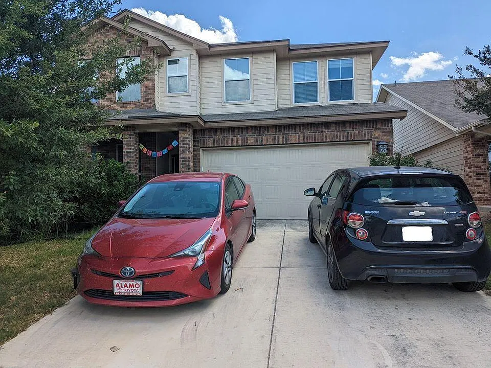 235 Finch Knl