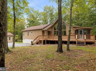 65 Animikean Rdg, Hedgesville, WV 25427