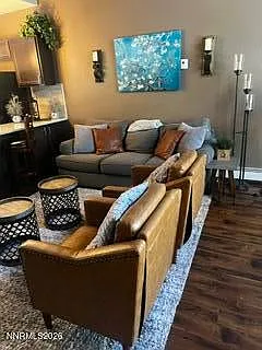 3 bed, 2.5 bath, 3054 sqft, $3,200 — Photo 4