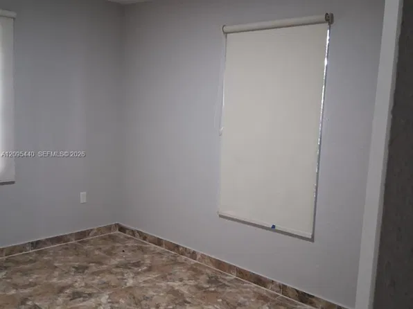 474 E 10th St, Hialeah, FL 33010