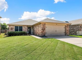 8636 Gray Shale Dr, Fort Worth, TX 76179