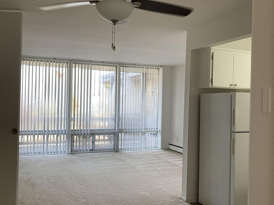 1st image of 24801 Jefferson Ave APT 12