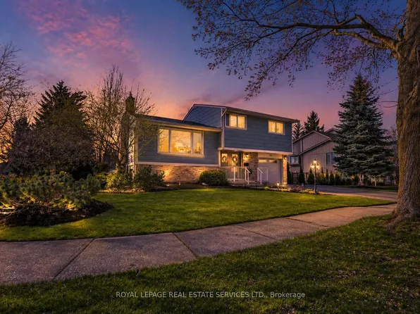 24 Shuh Ave, Kitchener, ON N2A 2X9