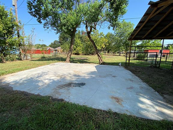5th image of 16202 Lee Way Dr