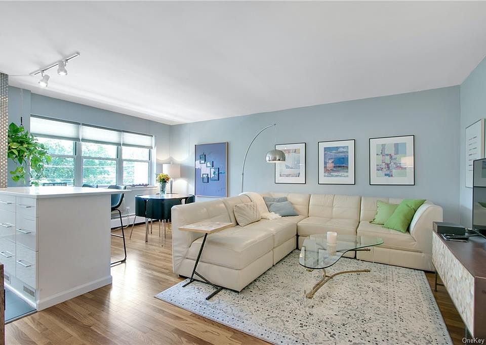 38 4th Ave Nyack NY Zillow