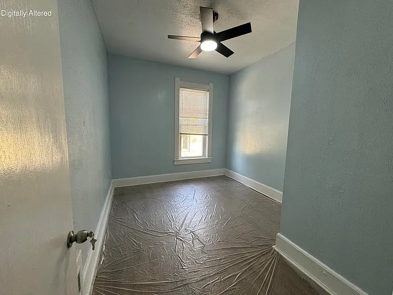 721-727 S 9th St #723 — Photo 9