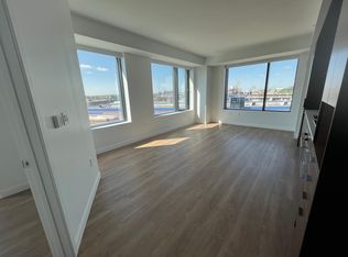 180 Morgan Ave #720, Cambridge, MA 02141