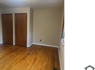 6322 Pine St, Fayetteville, NC 28311