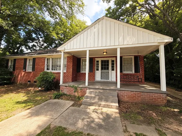 815 6th Ave N, Columbus, MS 39701