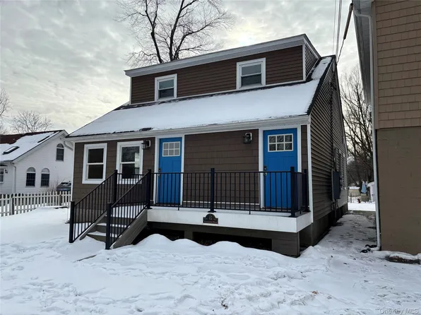 45 Waterstone Rd, Greenwood Lake, NY