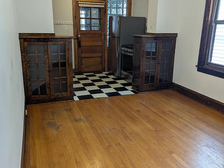 3546 N Meade Ave #2 — Photo 9